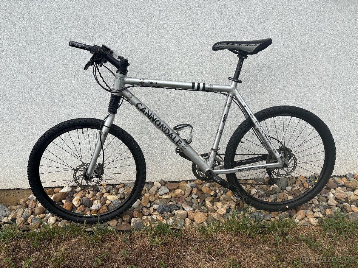 Kolo Cannondale F600 Furio