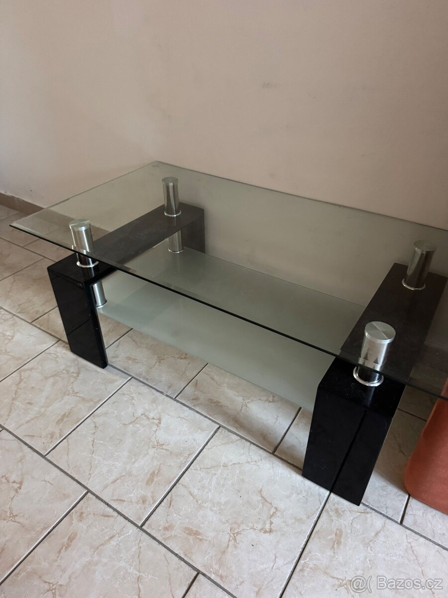 Konferenční stolek