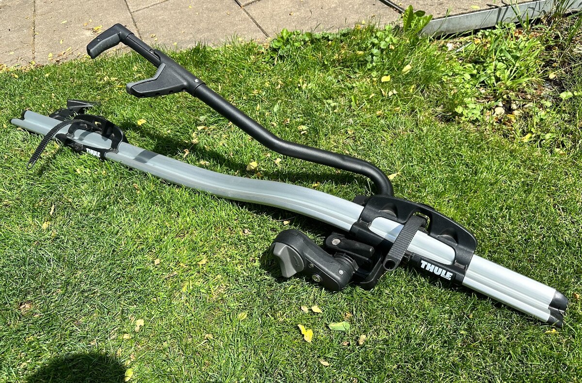 Střešní nosiče kol Thule ProRide – 3 ks