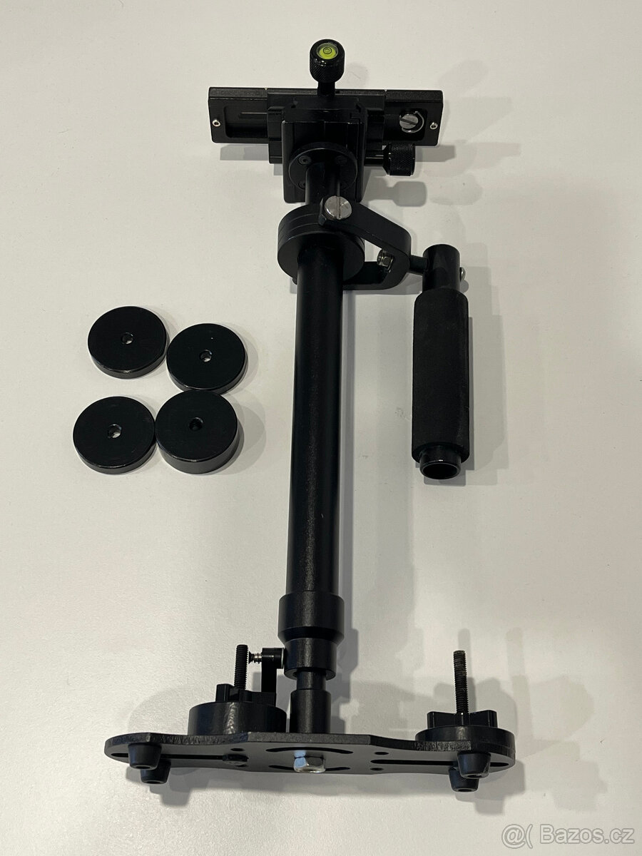 Stabilizátor na kameru SteadyCam
