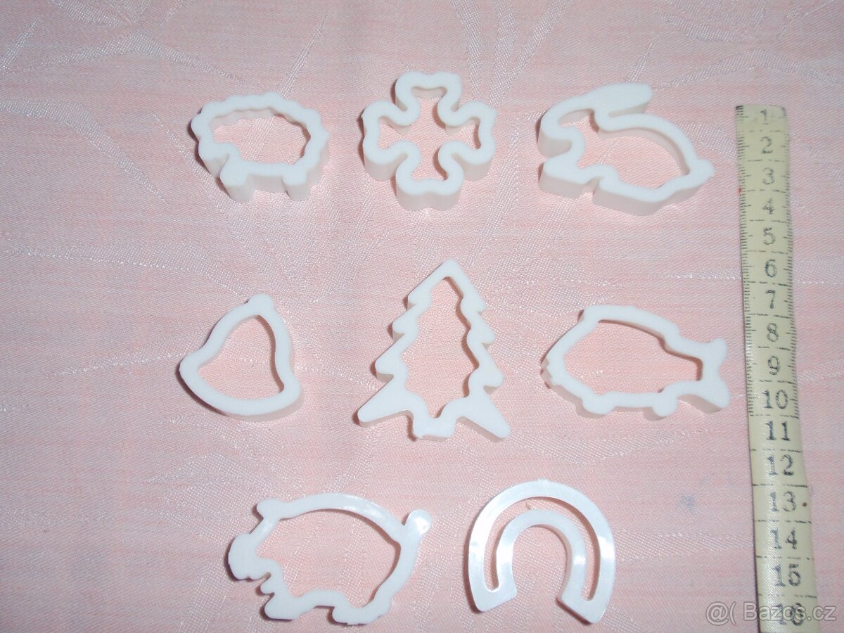 Vánoční vykrajovátka na cukroví nebo perníčky 8 ks