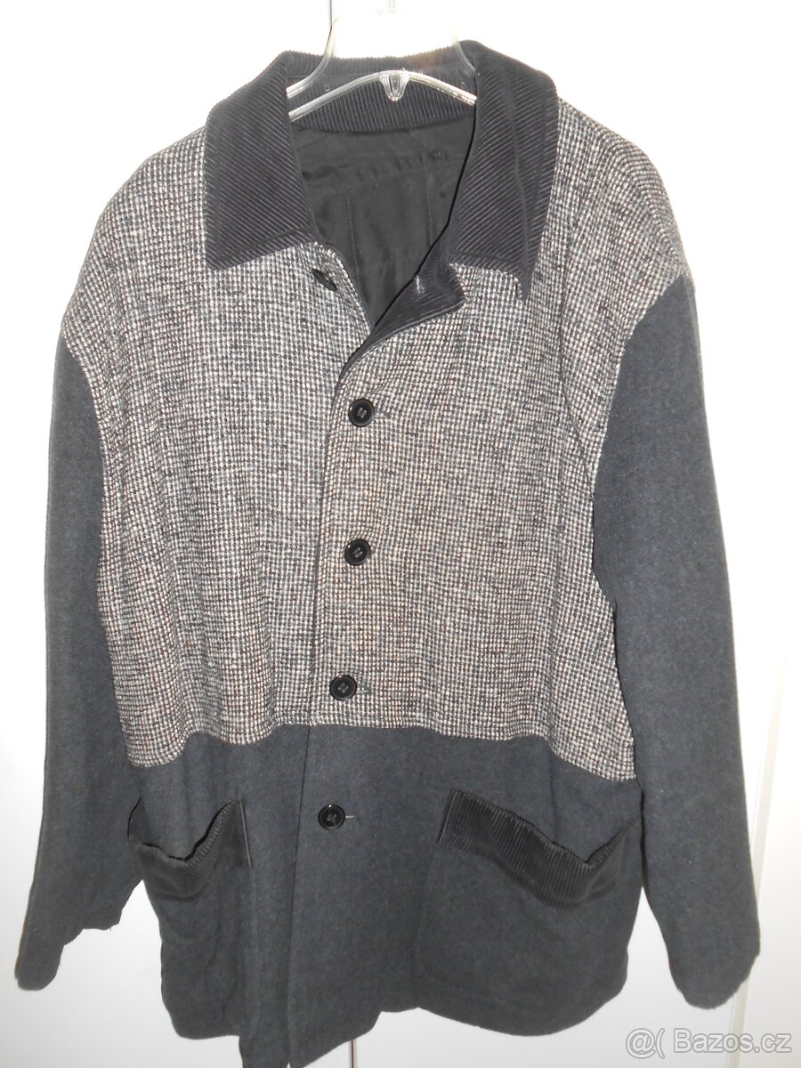 Pánský šedočerný kabát