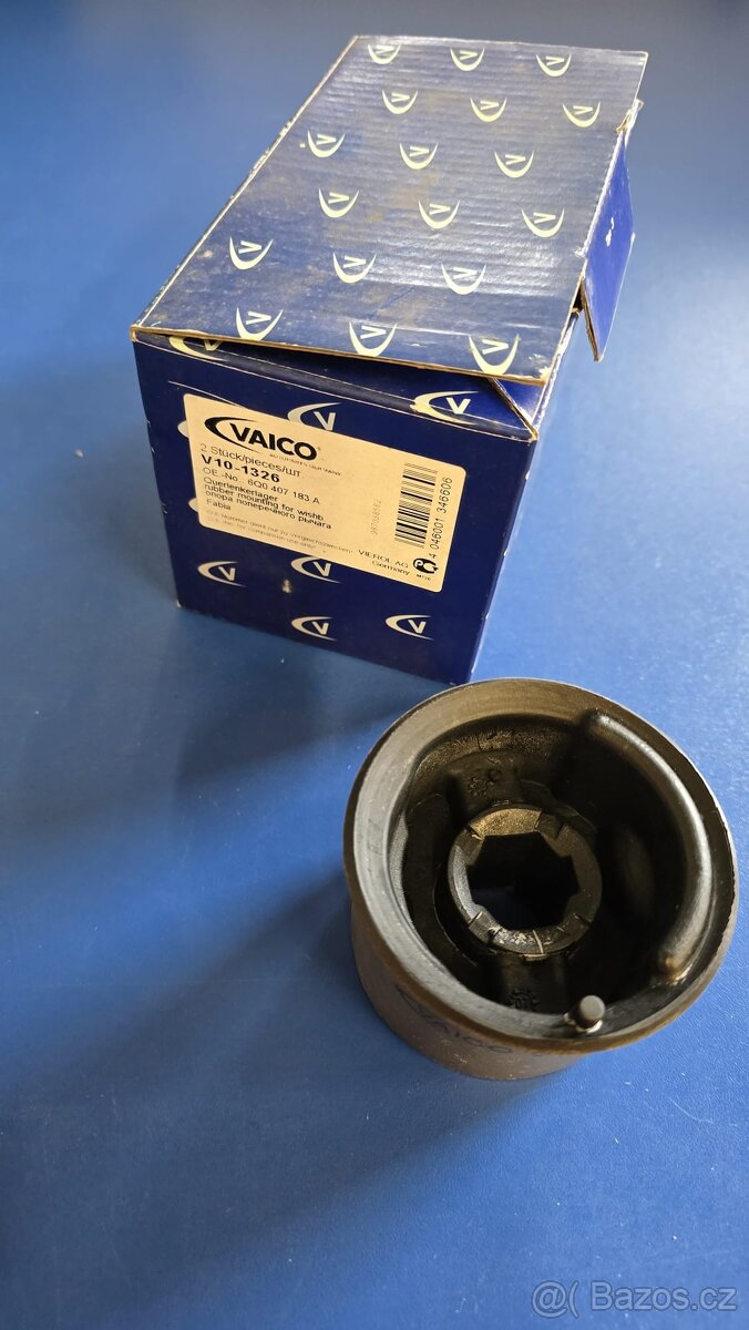 Silentblok spodního ramene V10-1326 Vaico