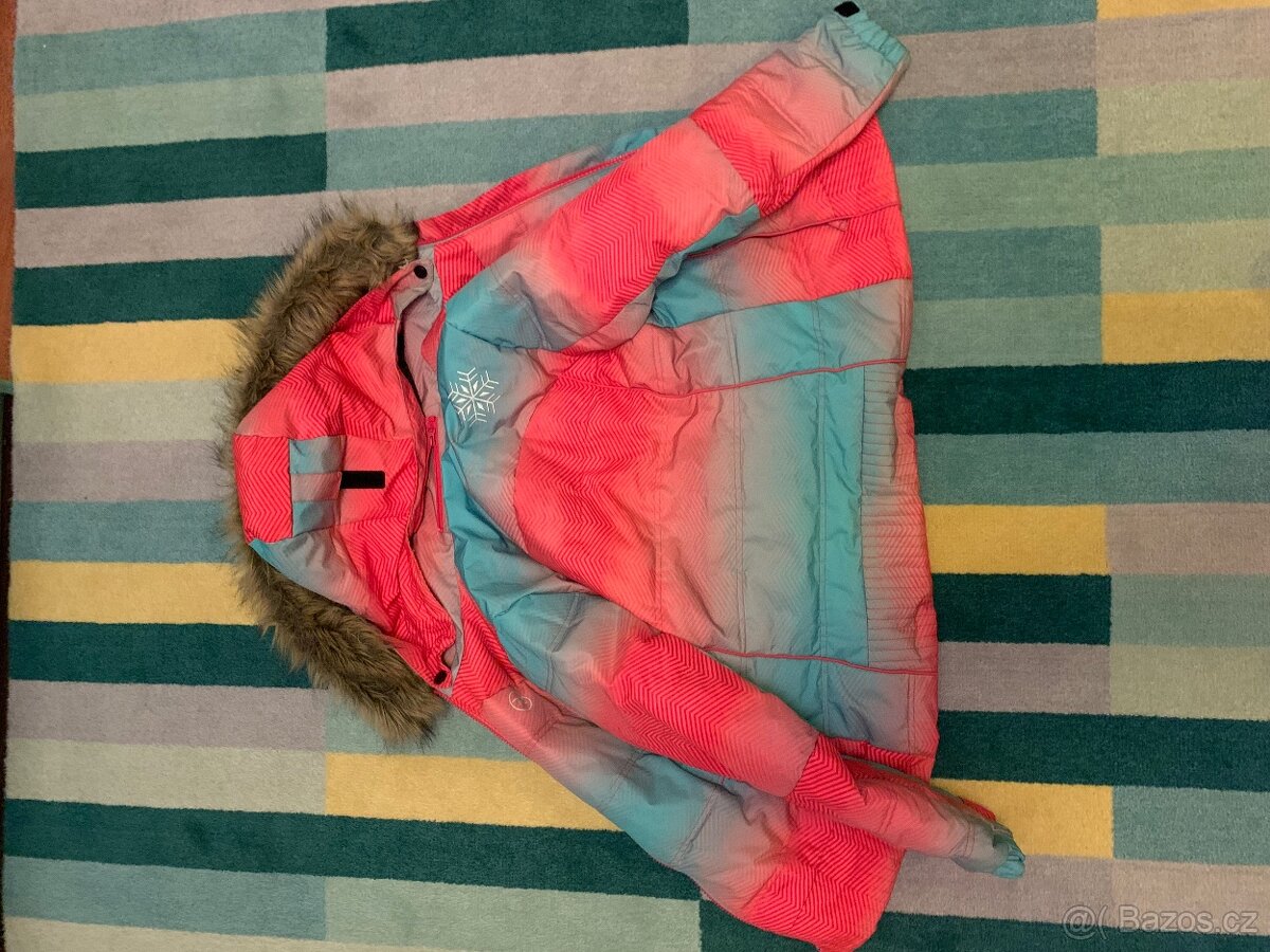 Lyžařská dívčí bunda