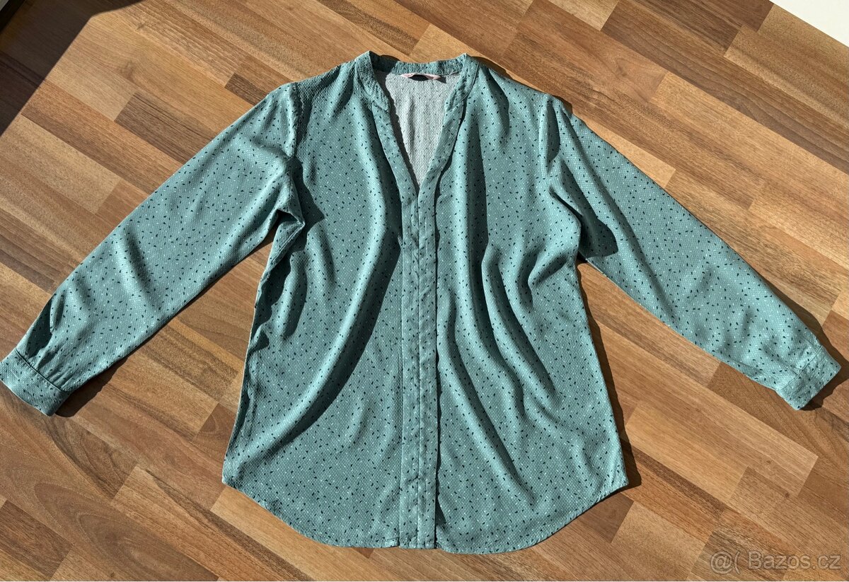 Halenka s jemným vzorem, vel. M