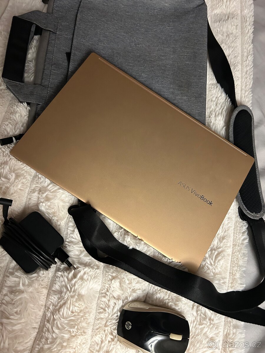 ASUS VivoBook 14