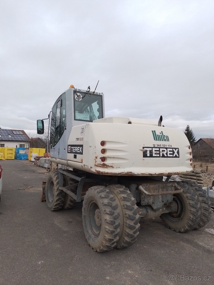 Prodám otočný bagr Terex TW 130