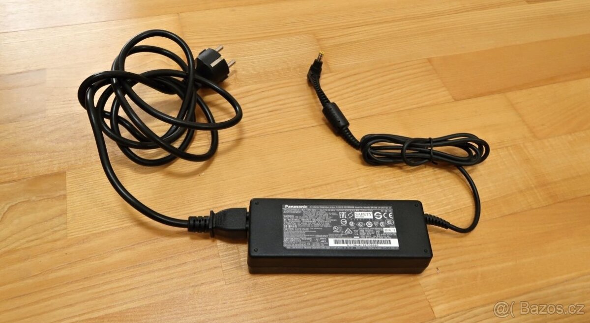 Nabíječka Panasonic CF-AA5713A, originál, 15.6V 7.05A 110W