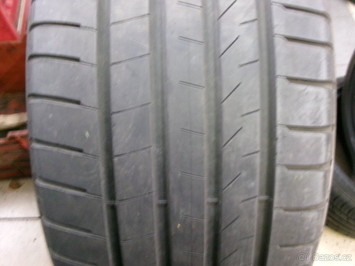 285/45 R20 BRIDGESTONE (5mm) č.15575