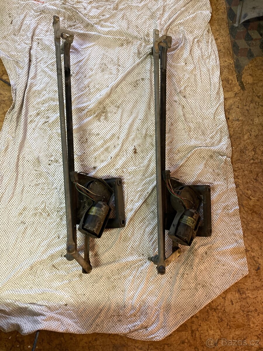 Mechanismus stěračů - bmw e23