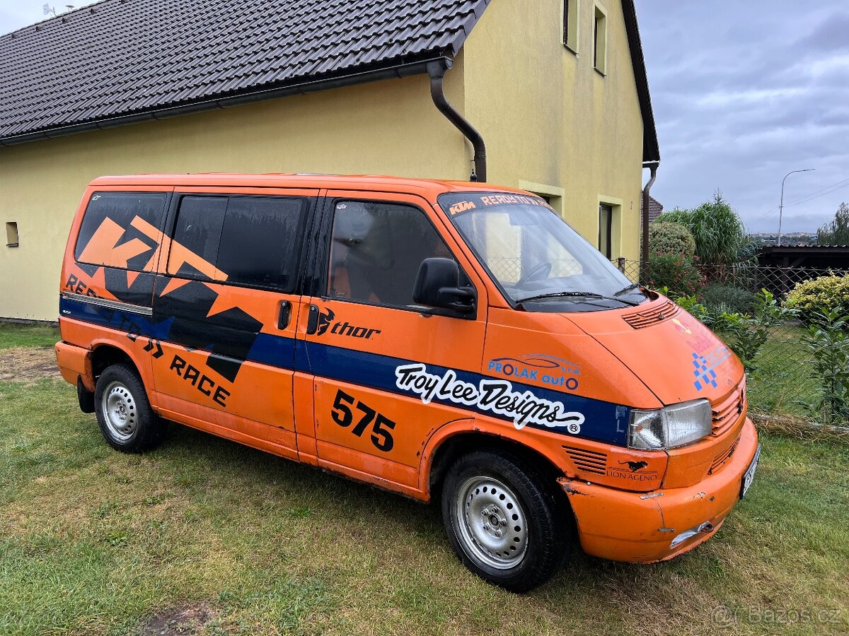 Vw transporter t4 , 1,9 td, 50 kw , rv 1997
