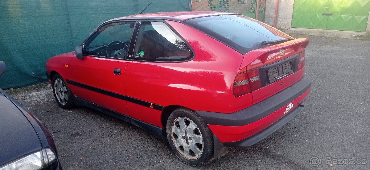 Lancia Delta HPE 2.0 16V Turbo