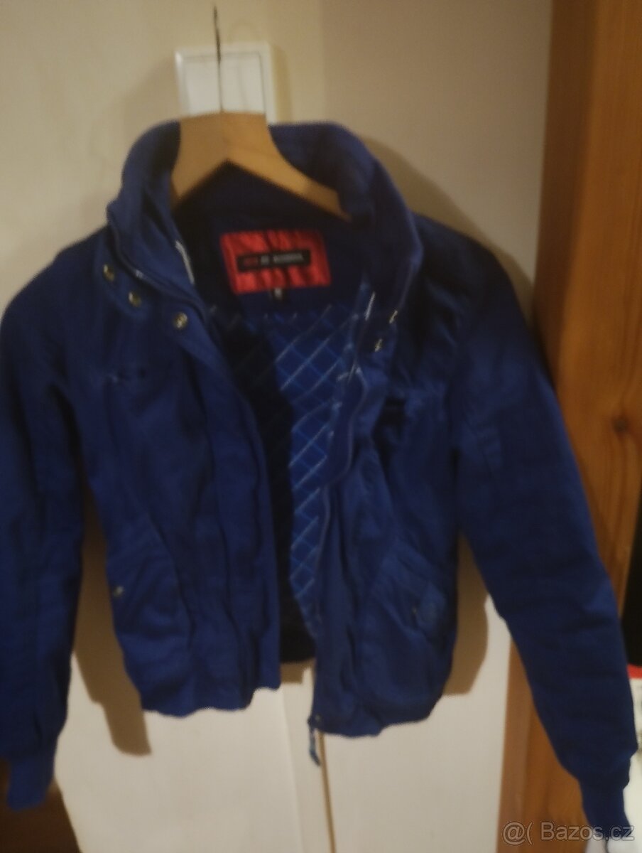 Dívčí bunda tm. modrá Bershka, vel. 28/M