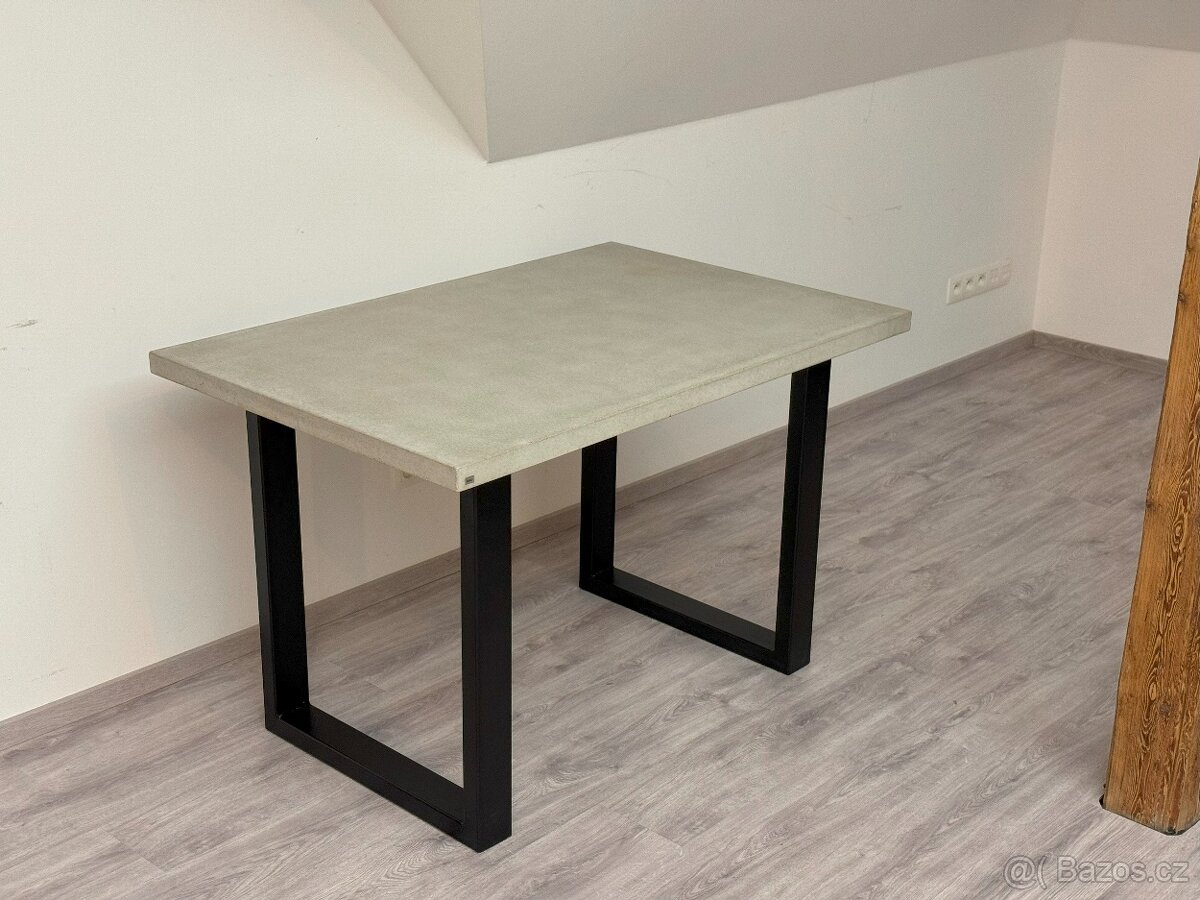 Betonový stůl - ŠVEC