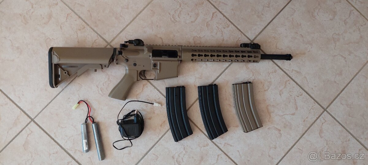 M4 / AR15 - Coyote [CYMA], CM.515