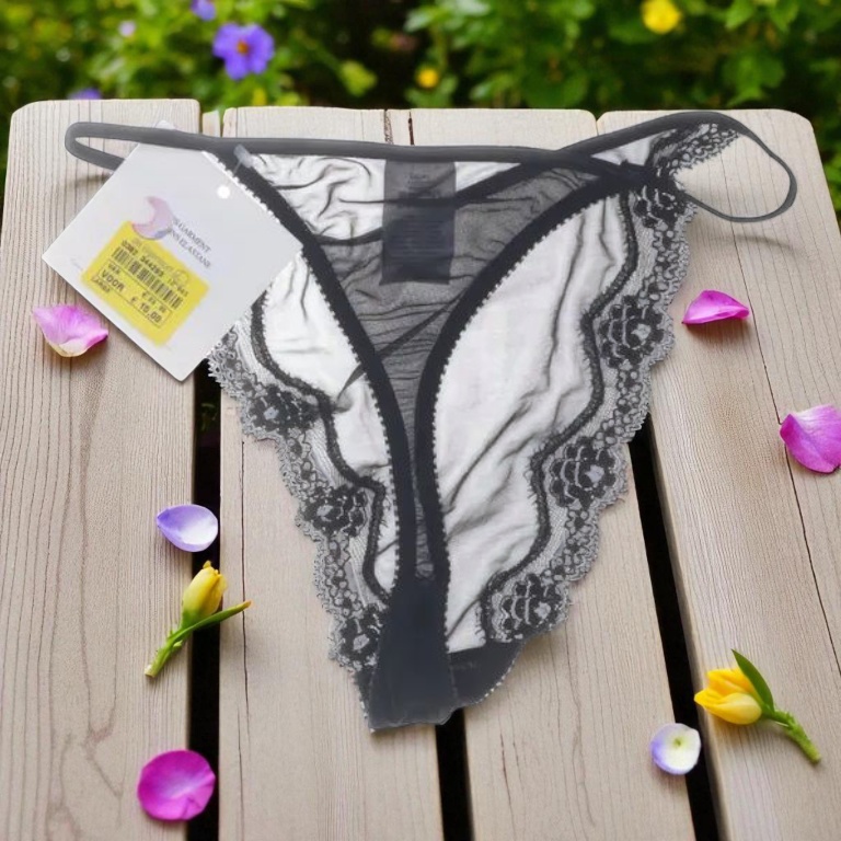 Calvin Klein – Luxusní tanga (vel. L)