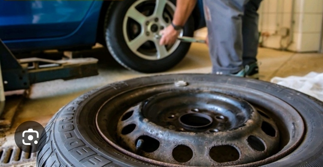 Pracovnik pneuservisu