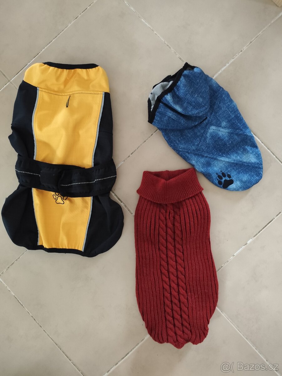 Oblečky pro pejsky