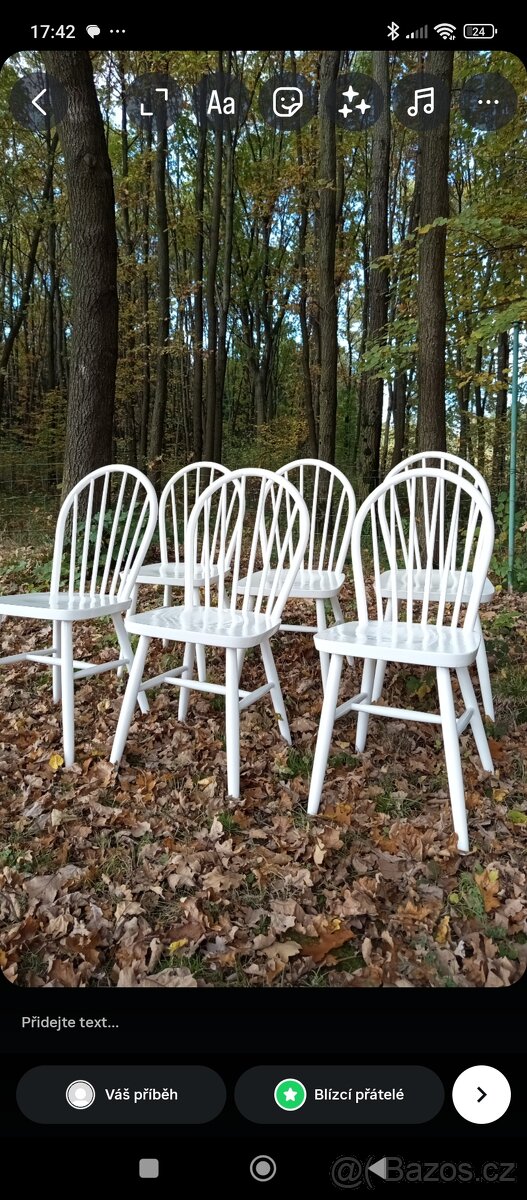 Dřevěné bílé židle z ohýbaného dřeva