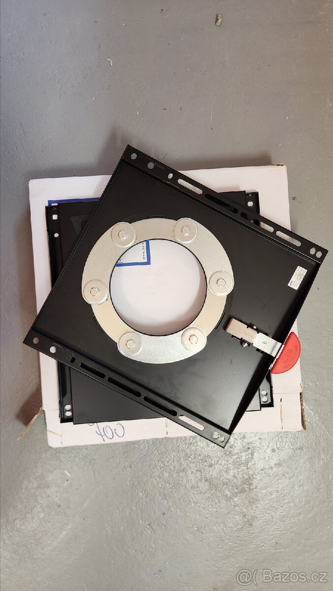 Otočná konzole MB Sprinter 907