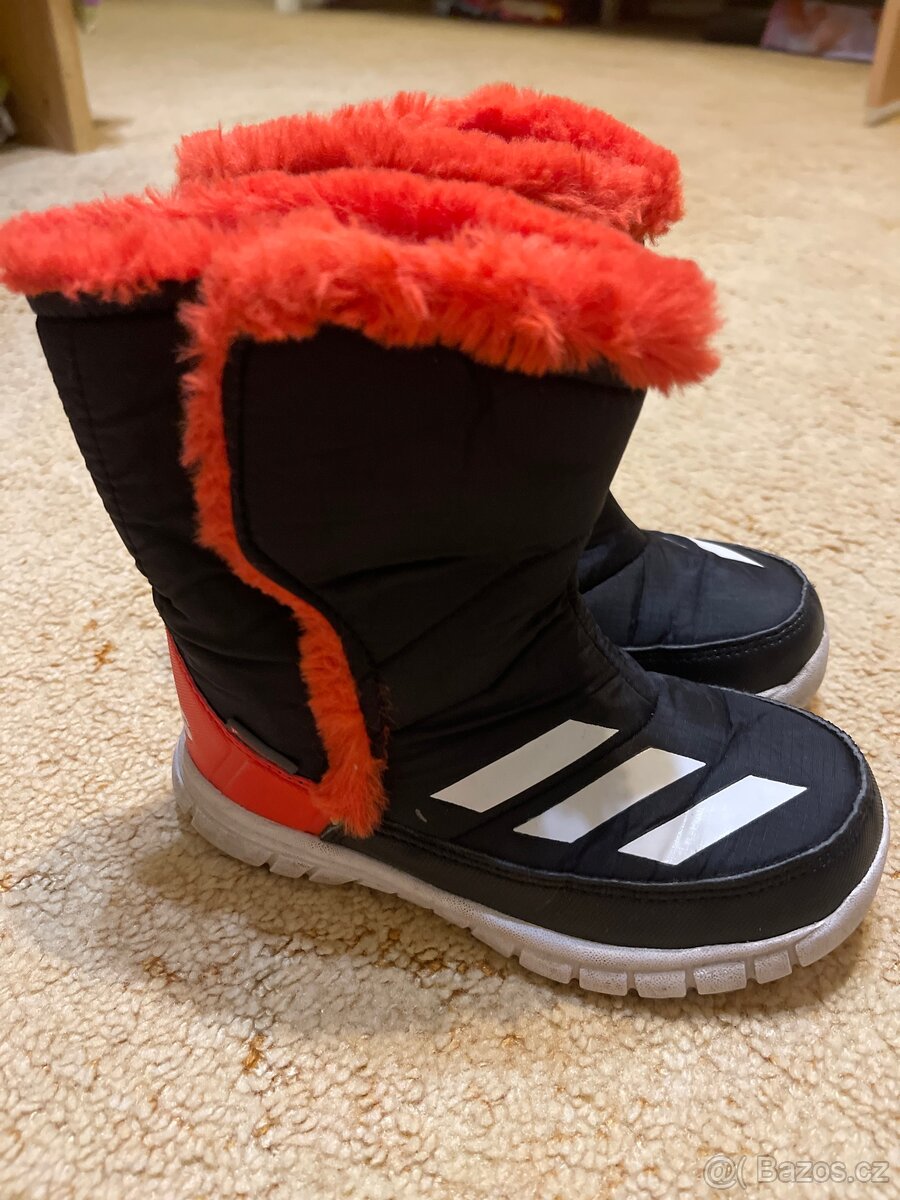 Dívčí sněhule Adidas 27
