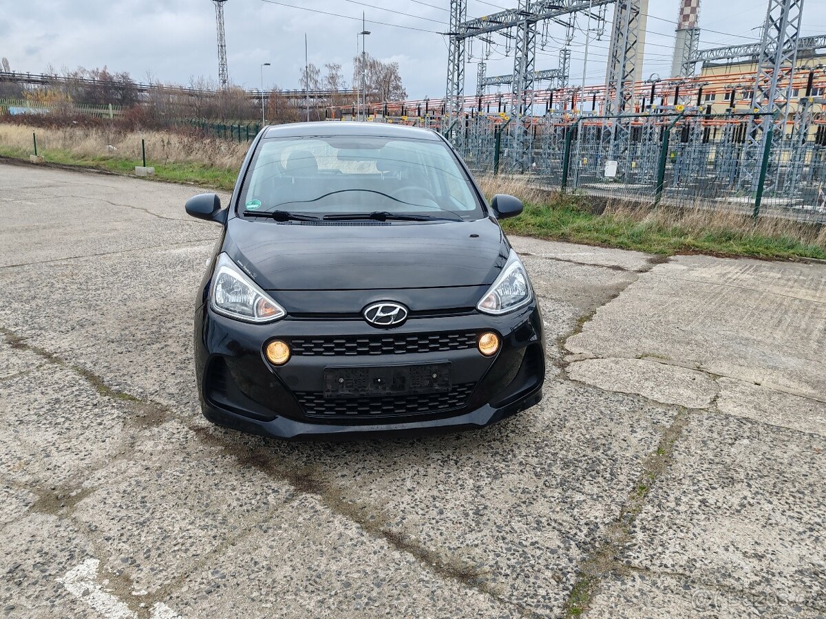 Hyundai i10