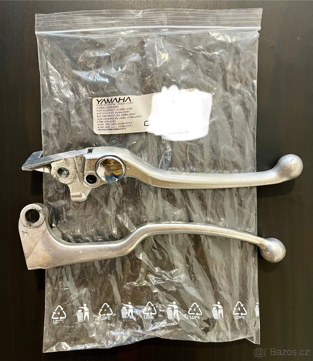 Spojková a brzdová páčka Yamaha