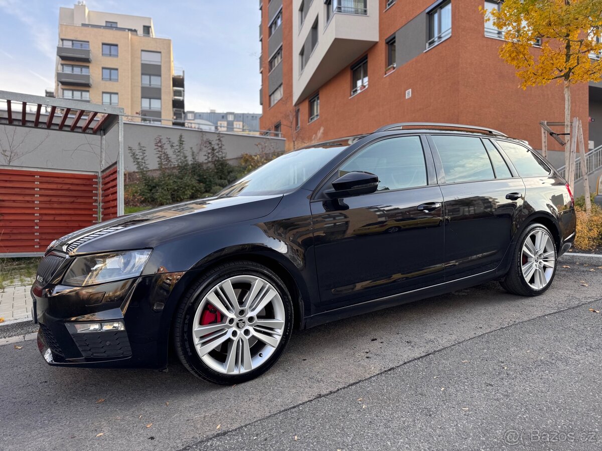 Skoda Octavia VRS ⚫️