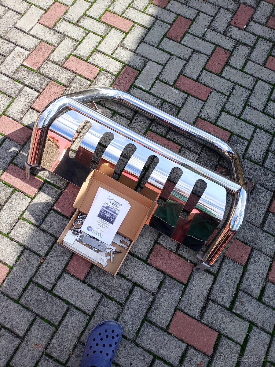 Přední ochranný rám