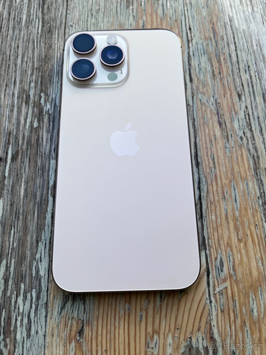 IPhone 16Pro Max na díly