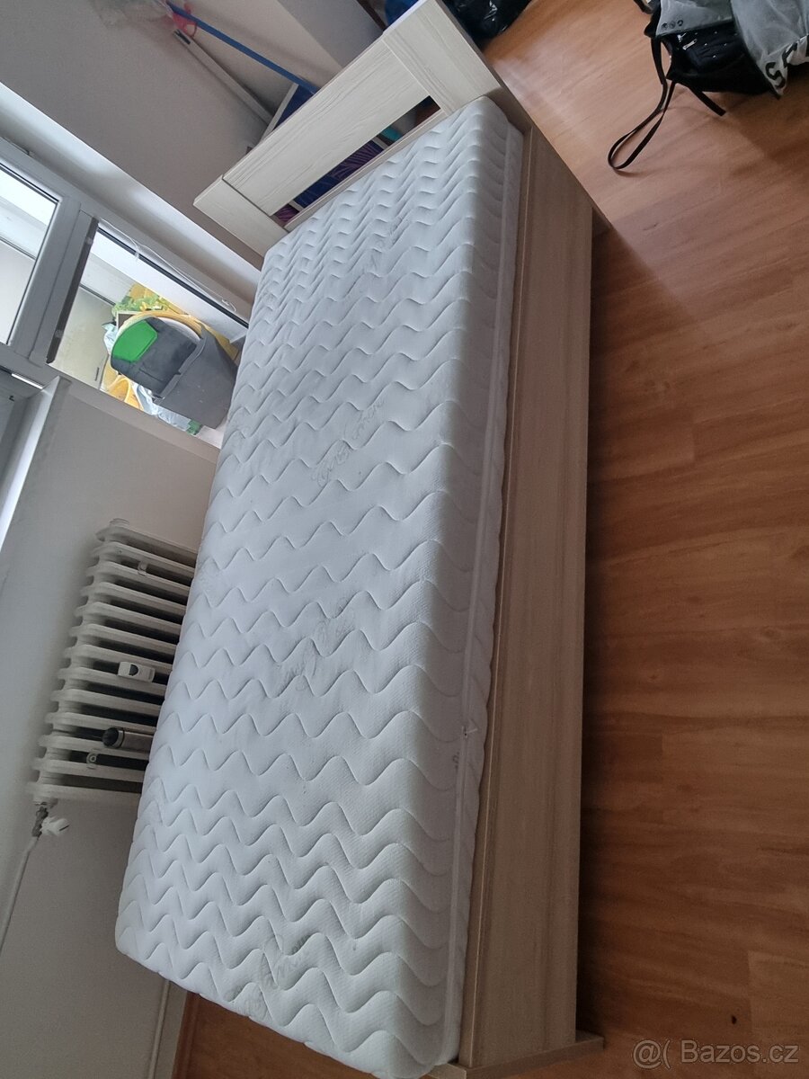 Postel 90x200 s úložným prostorem