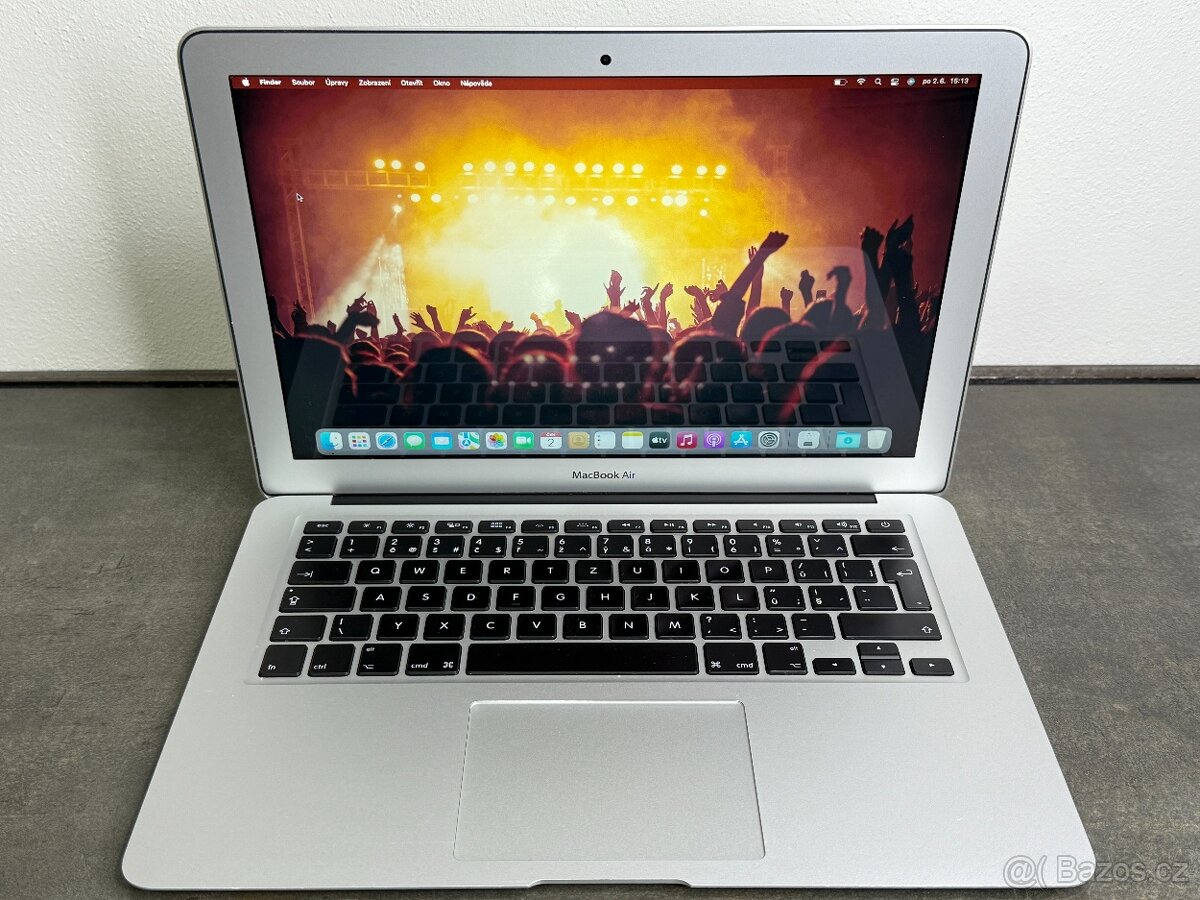 MacBook Air 13'' 2015 / i5 / 8GB / 128GB SSD - DPH