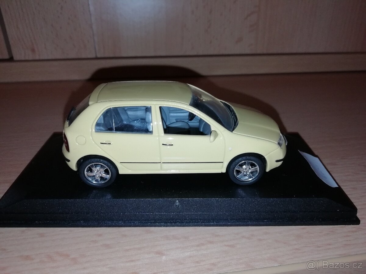 Škoda Fabia 1 hatchback 1:43 kaden