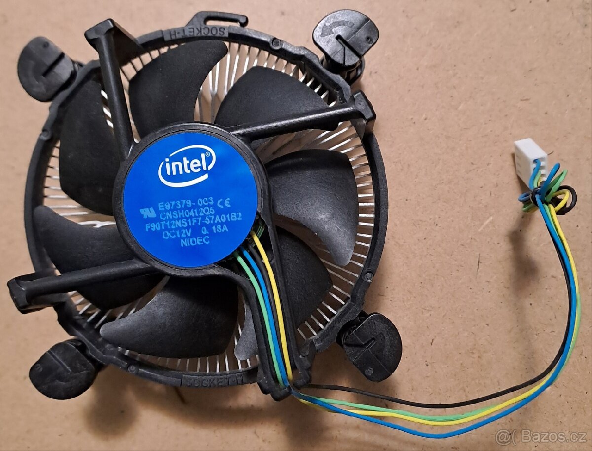 Ventilátor/chladič CPU Intel