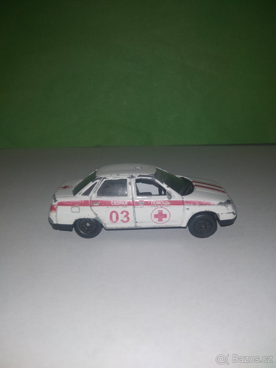 Auto- autíčko-ambulance- sanitka- VAZ 2110-Lada 110