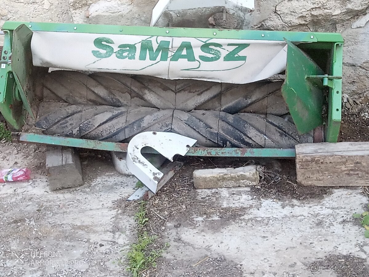 Gumový mačkač na sekačku Samasz