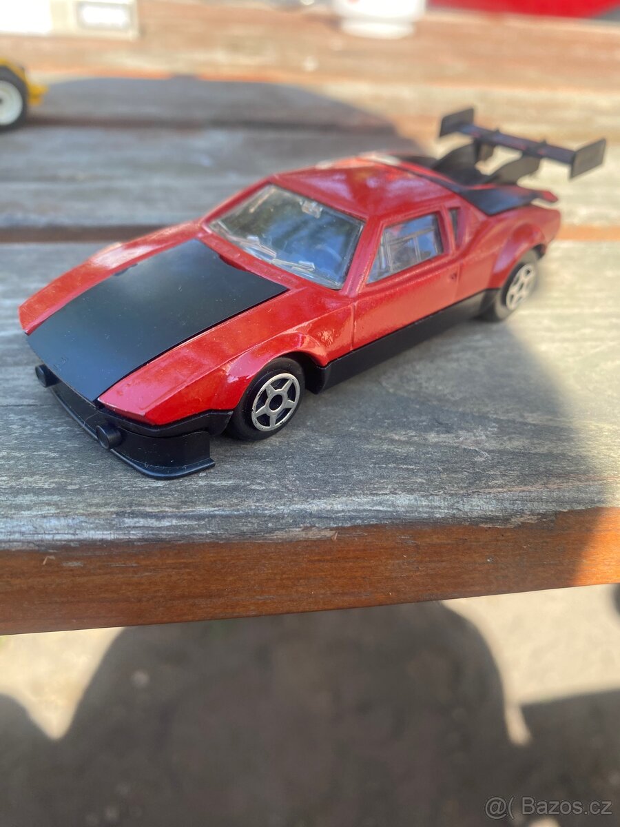 De Tomaso Pantera GT 4 Norev 1/43