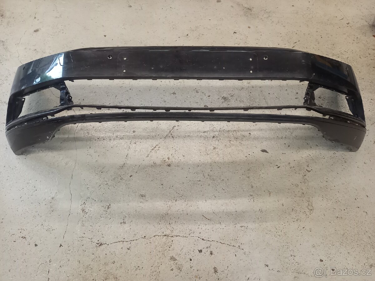 Predni naraznik VW Passt b8
