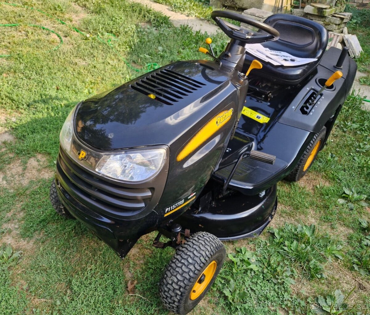 Zahradni traktor Partner P11577RB( Husqvarna)