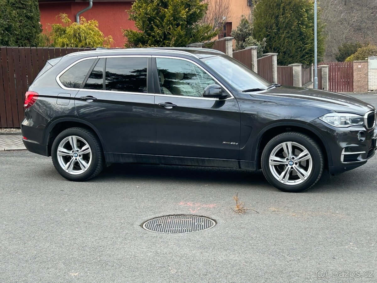 BMW X5 3.0d xDrive 12/2015 Panorama H/K CZ DPH 7 míst