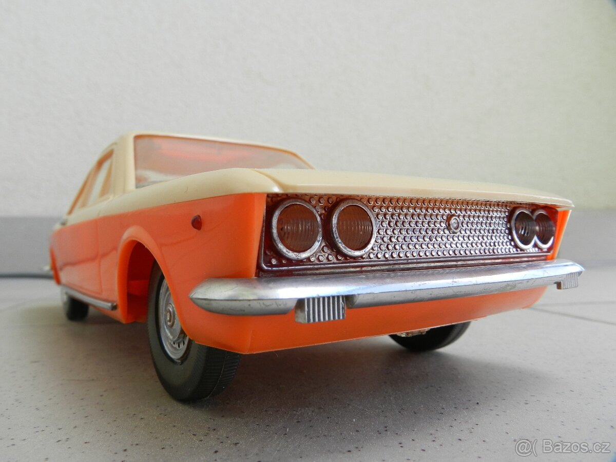 FIAT COUPÉ - PIKO ANKER 80 léta - DDR