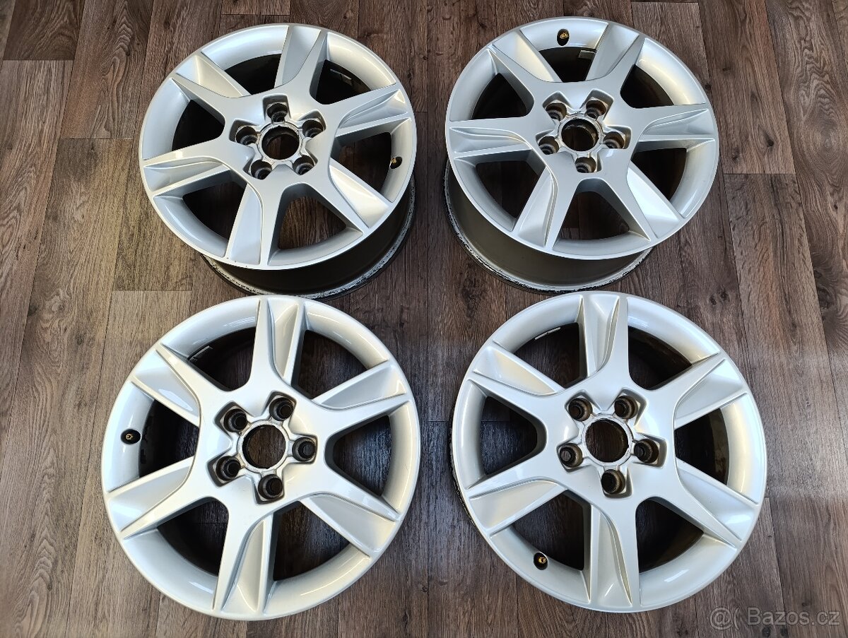 5x112 Audi A3 6,5Jx16 ET50 číslo 8P0601025AN alu disky