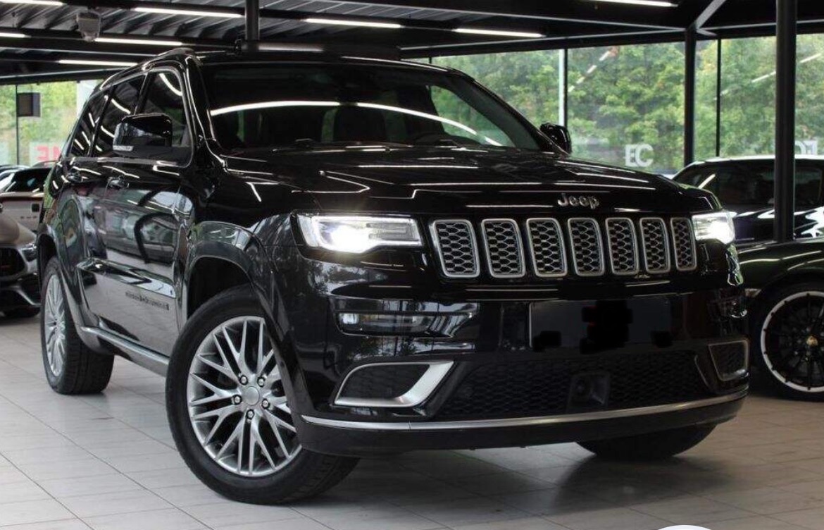 Jeep Grand Cherokee 3.0 crd SUMMIT 250k,Prodejce aut NEVOLAT