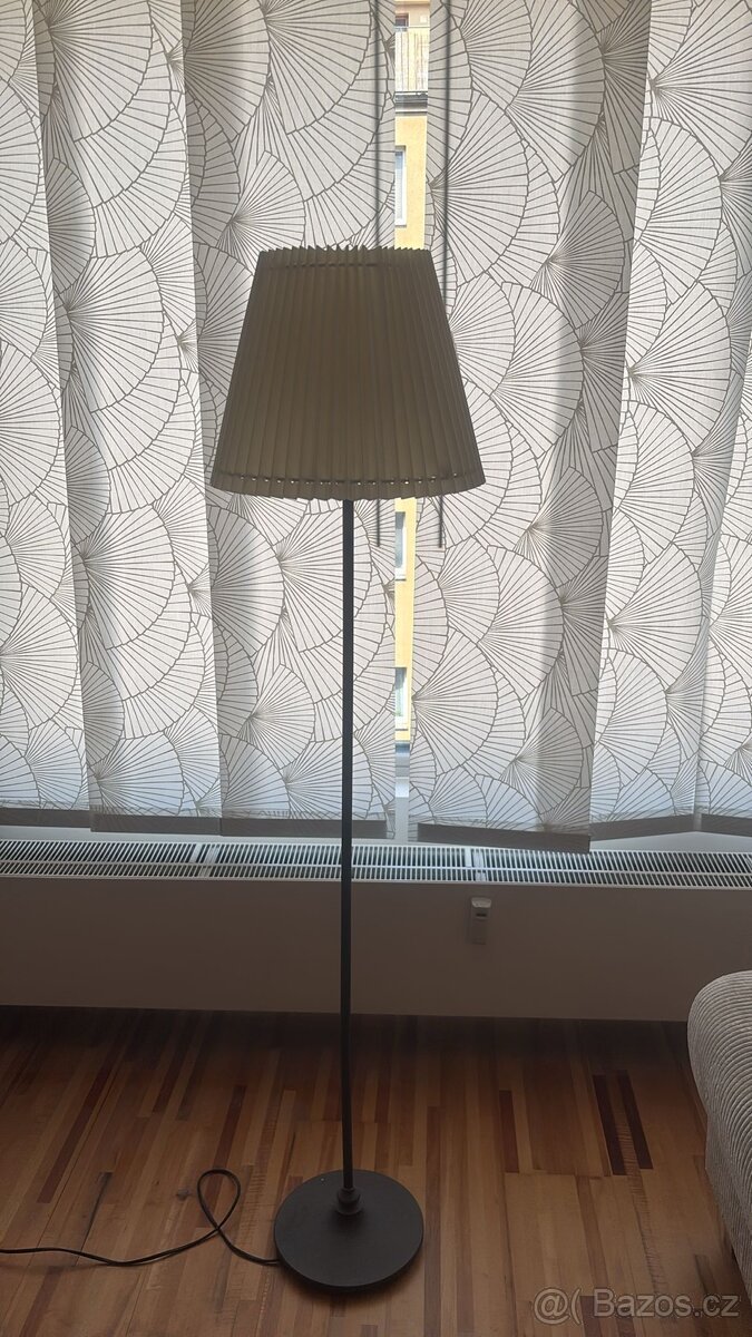 IKEA lampa