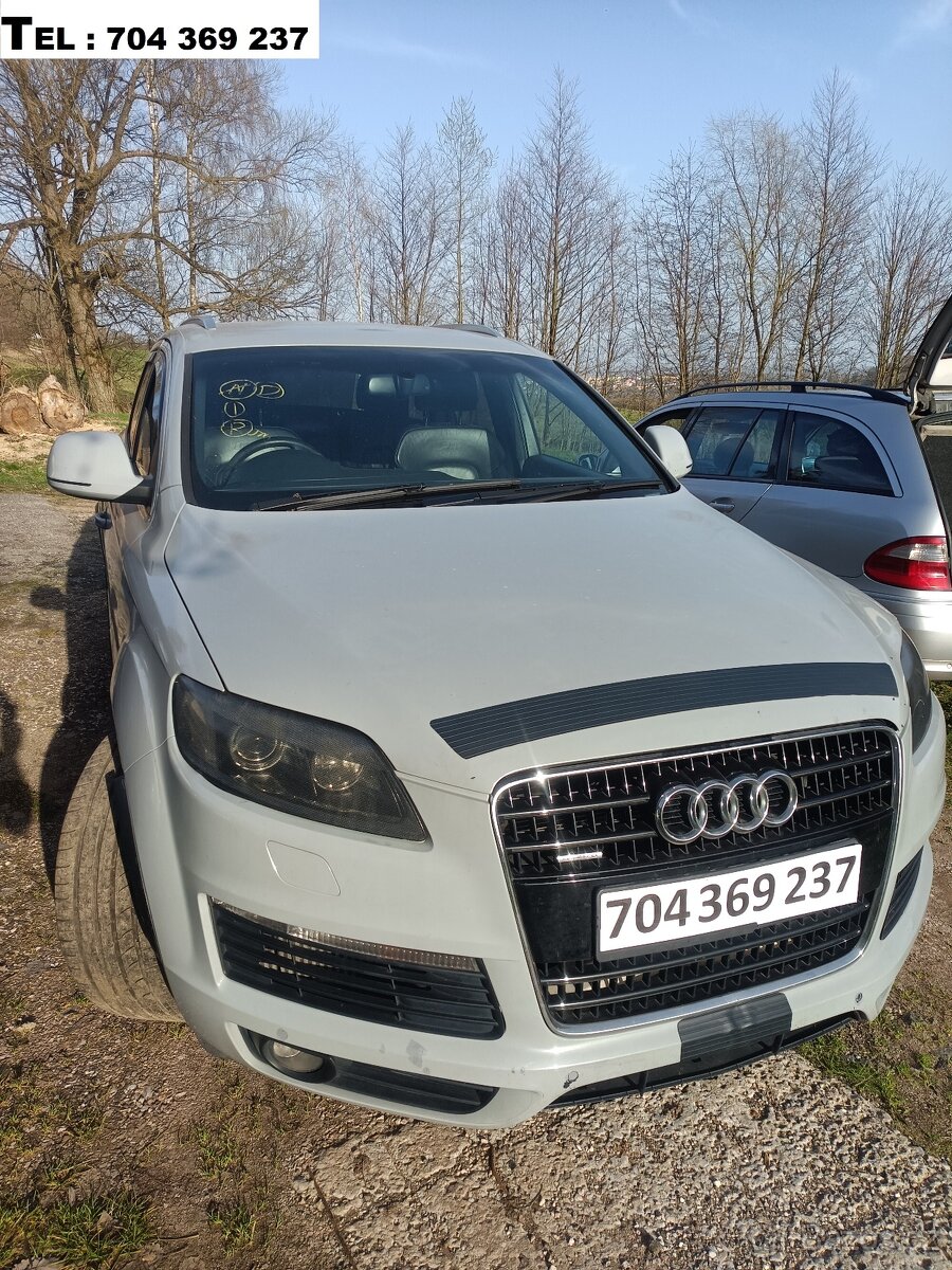 // AUDI Q7 3.0TDI S-Line 4x4 // DÍLY