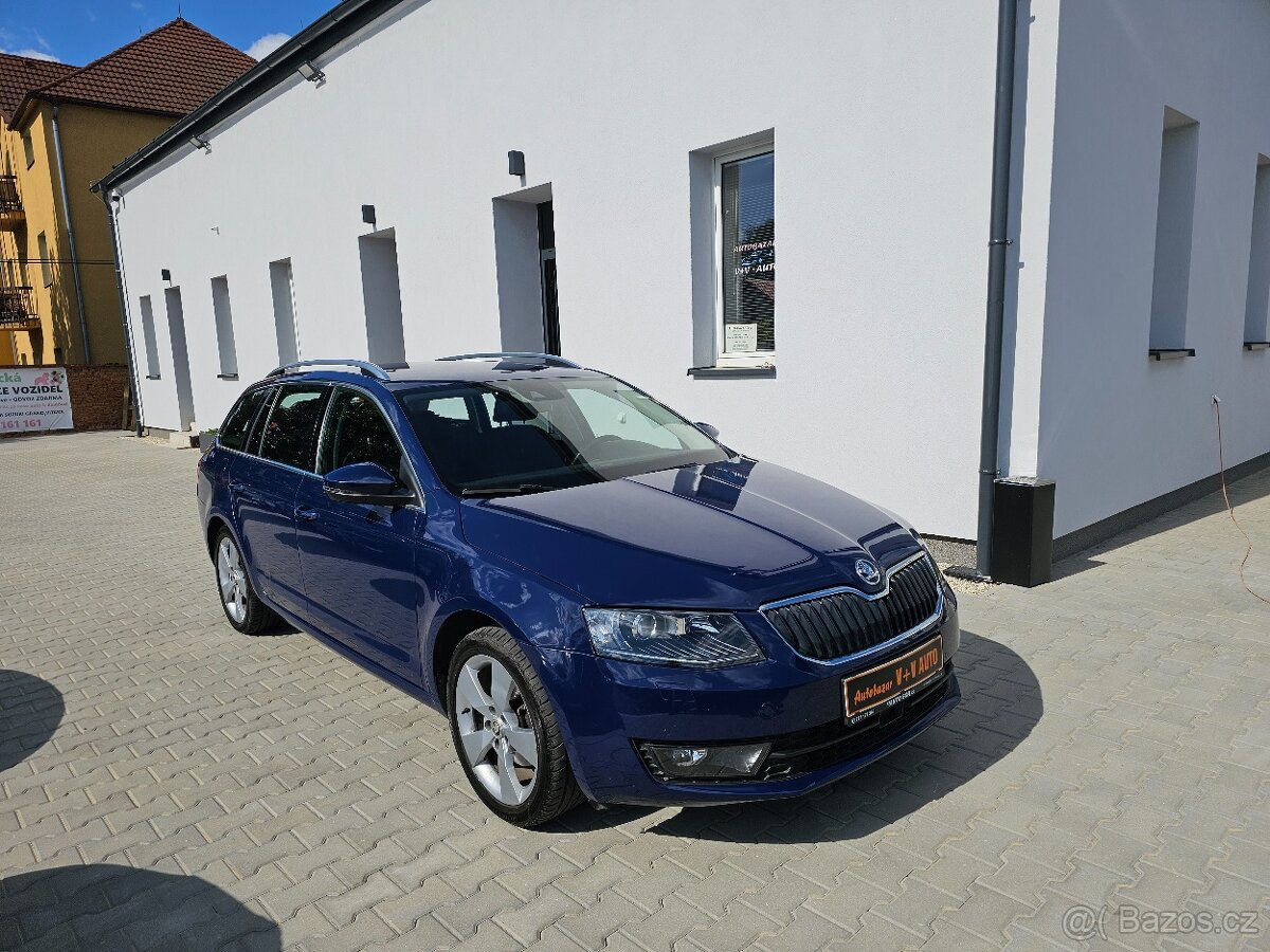 Octavia III 2,0TDi 110KW ELEGANCE 2015 NAVI  VYHŘ.SEDA  ALU