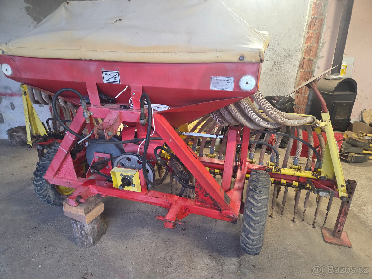 Seci stroj Mistral 3000