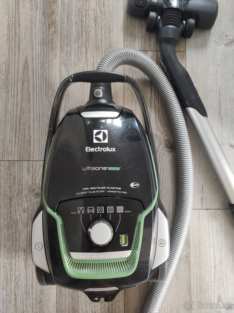 Vysavač Electrolux ultra one EU09GREEN