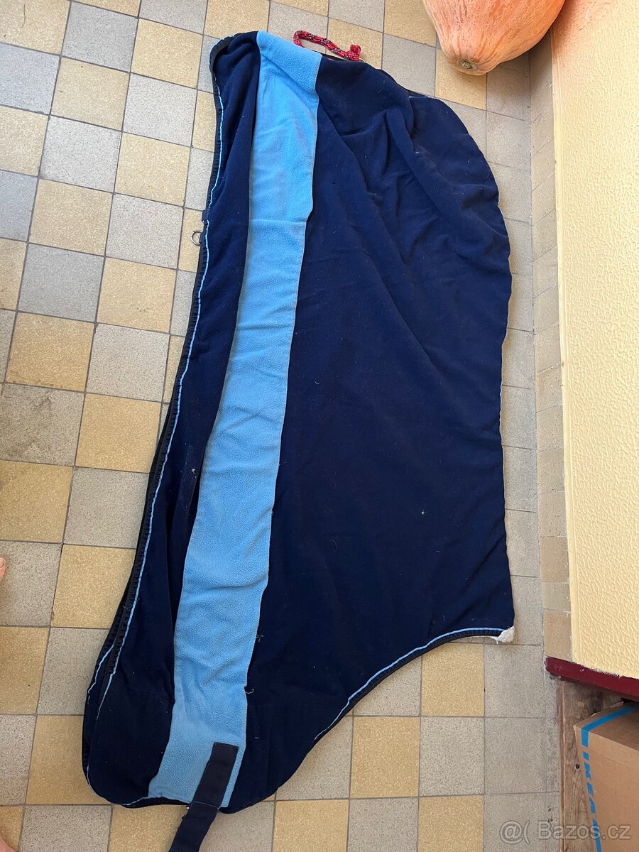 Odpocovací deka vel 145