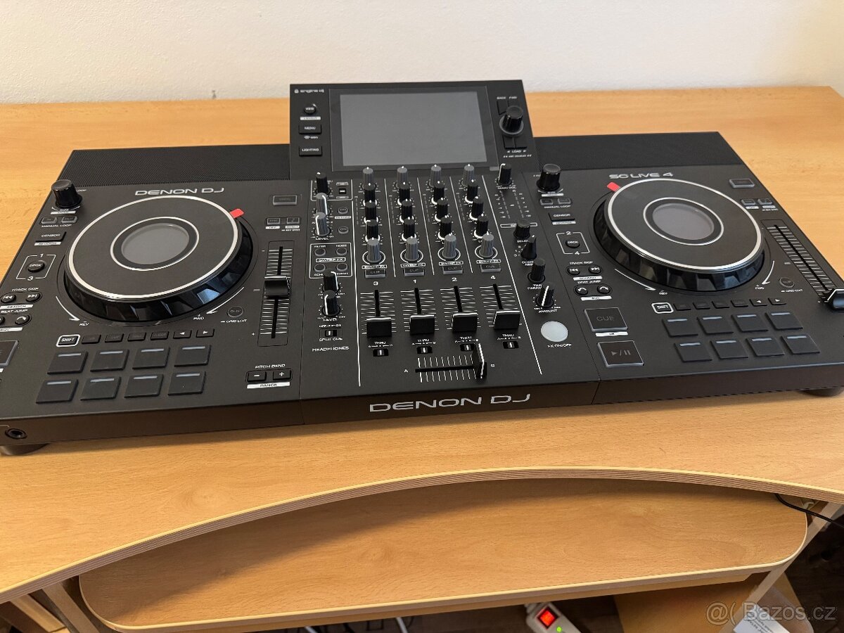 Denon DJ SC-Live 4 + UDG Case + Decksaver – TOP stav, záruka